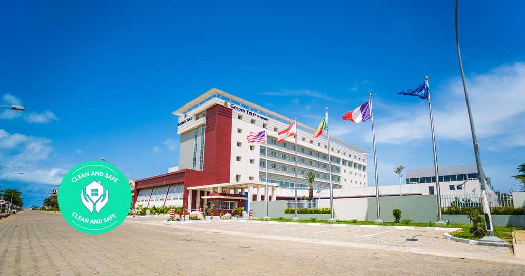 Golden Tulip Le Diplomate Hotel Cotonou Exterior photo